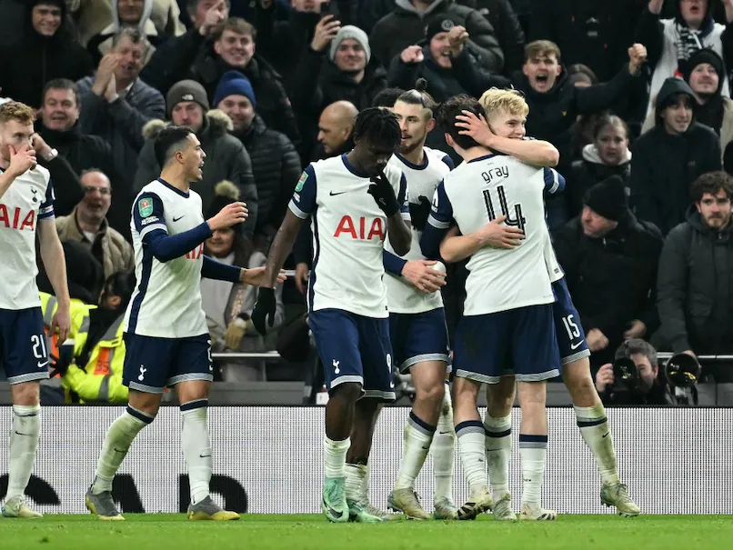 Lucas Bergvall Late Strike Hands Tottenham Controversial Win Over Liverpool in League Cup Semi-Final