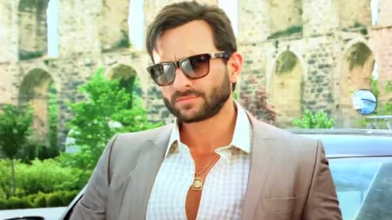 Bollywood Star Saif Ali Khan Injured in Burglary Incident at Bandra Residence