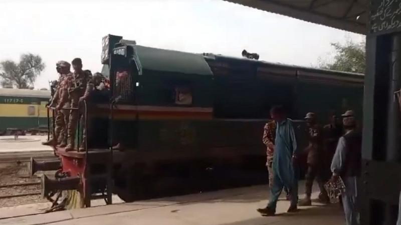 Pakistan Train Hijacking: 16 Militants Killed, 104 Passengers Rescued in Balochistan