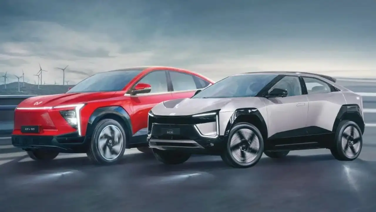Mahindra Launches BE 6 and XEV 9e Electric SUVs with Larger 79 kWh Battery for Extended Range