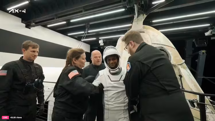 Group Captain Shubhanshu Shukla Safely Returns to Earth After Historic ISS Mission